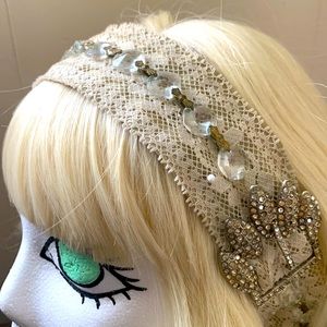 Art deco - rhinestone crystals headband with antique buckle